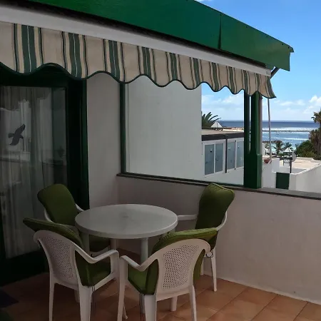 Cozy Waterman Beach House Costa Teguise Exterior photo